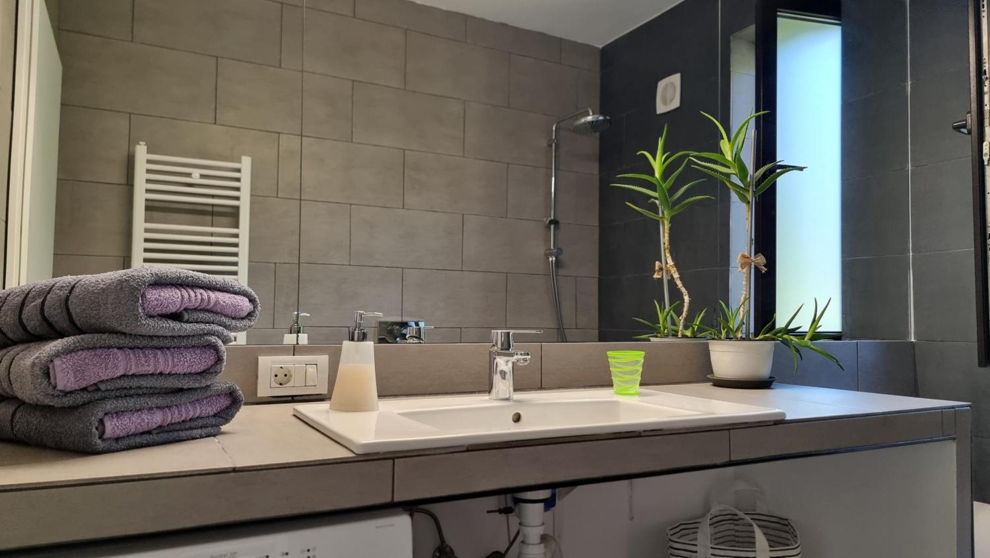 Апартаменти Bliss Nest - Cazare Spital Fundeni Бухарест Екстер'єр фото